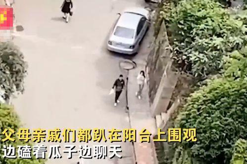 爹妈吃瓜围观,揭秘娱乐圈背后的故事