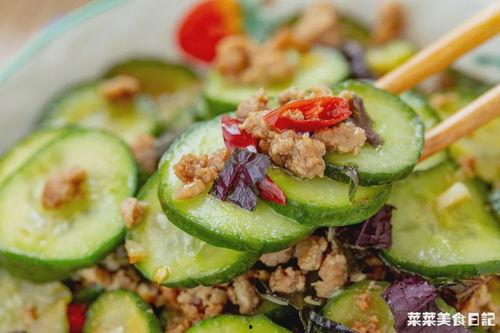 网络吃瓜的利,揭秘虚拟世界中的“瓜田”盛景