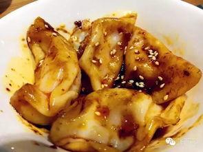 成都天府吃瓜,瓜果飘香，品味夏日悠闲生活