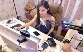 吃瓜博主和吃货主播,揭秘美食与娱乐的跨界魅力